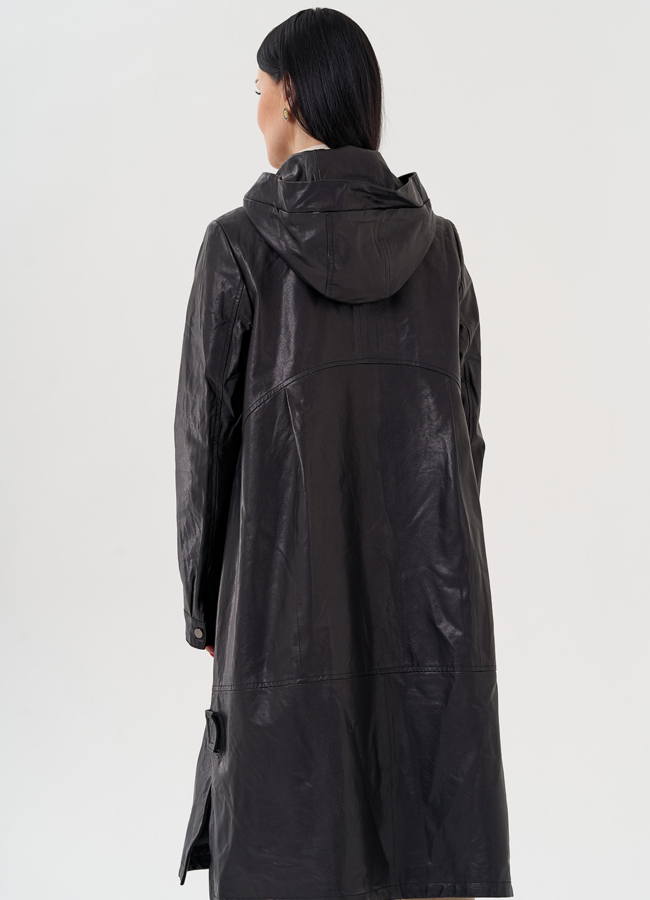 Длинный кожаный плащ с капюшоном модель № 24094 в кредит