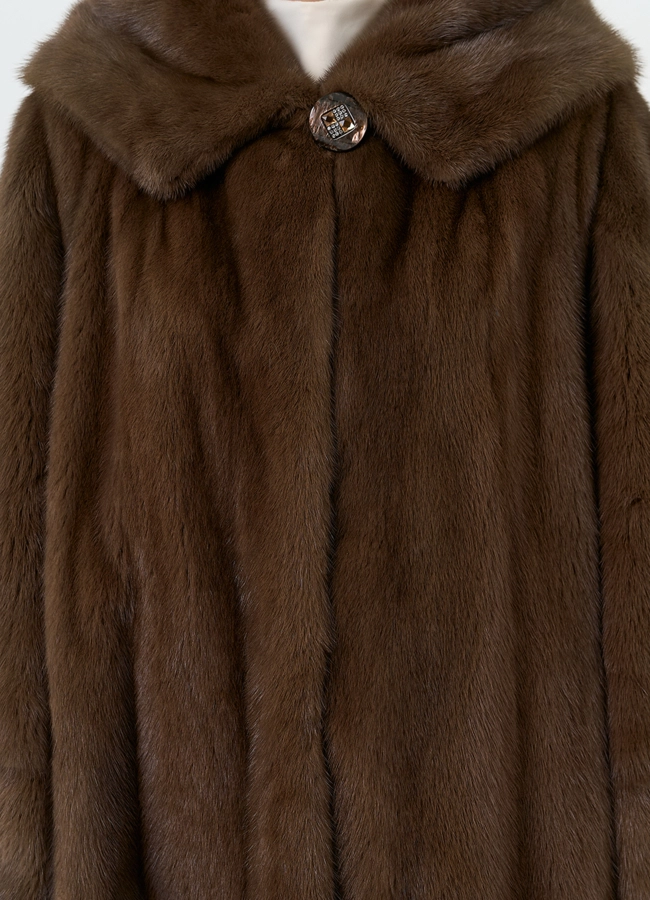 Шуба из меха норки с капюшоном модель № 28983 универмаг малина