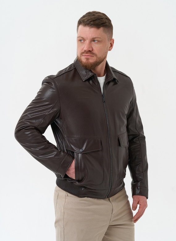 Мужская куртка из натуральной кожи коричневого цвета