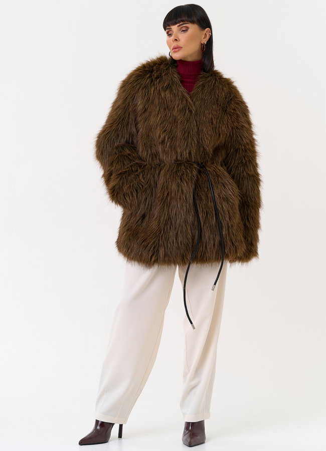 Женская шуба из эко меха с декоративным поясом модель № 31263 в кредит