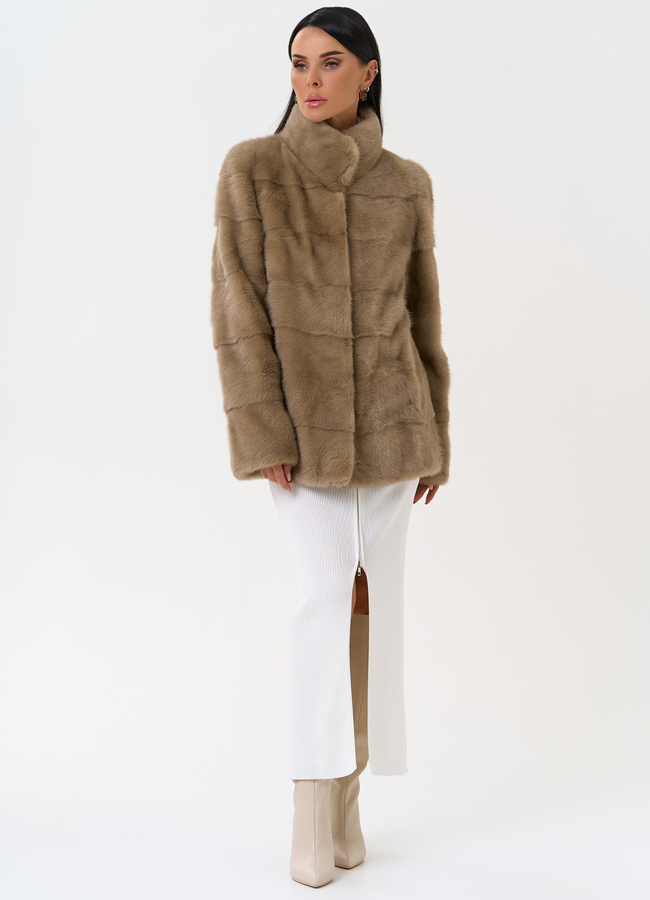 фото Короткая шуба из норки с воротником стойкой модель № 31329