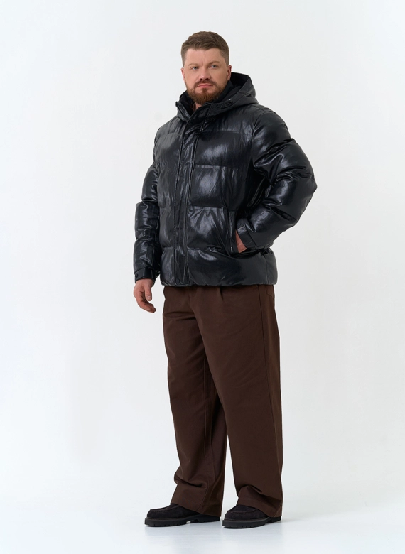 Мужской пуховик из эко кожи с капюшоном фото