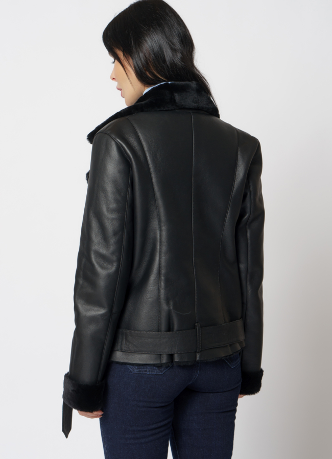 Женская дубленка косуха из овчины черного цвета модель № 5918 в рассрочку